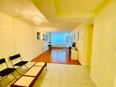 GROUNDLEVEL LARGE CORNER SUITE 4RENT IN ETOBICOKE 401  KIPLING