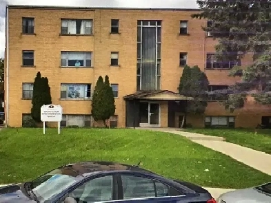 $1,499/mo - 7 Osler Crt, Dundas, McMaster University, Hospital Image# 1