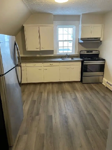 3 Bedroom Apartment for Rent Image# 2