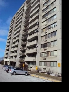 2 1/2, VILLE SAINT-LAURENT TOUT INCLUS!! Image# 1