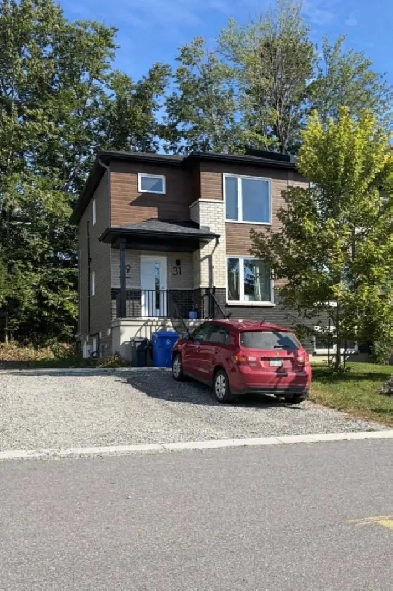 Grand appartement de 3 chambres Image# 1