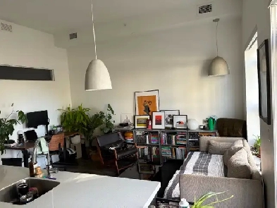 Modern 1 Bedroom 1 Bath Apartment – Osborne Village Image# 2