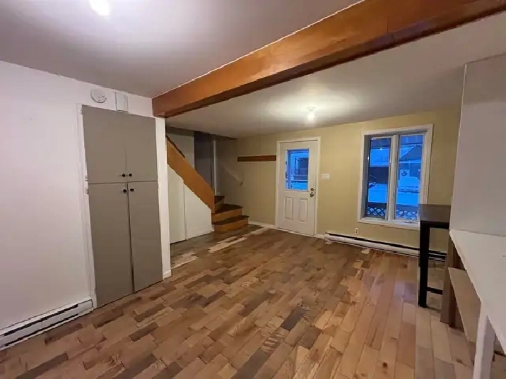 Lyster, 4 1/2 dispo juillet