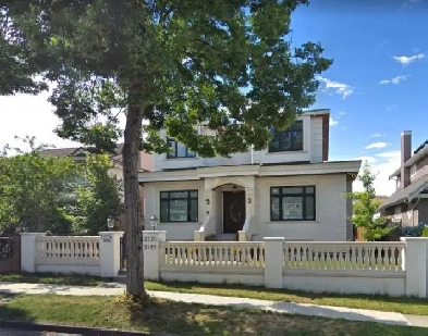 2 Bed 1 Bath Laneway for rent  199900