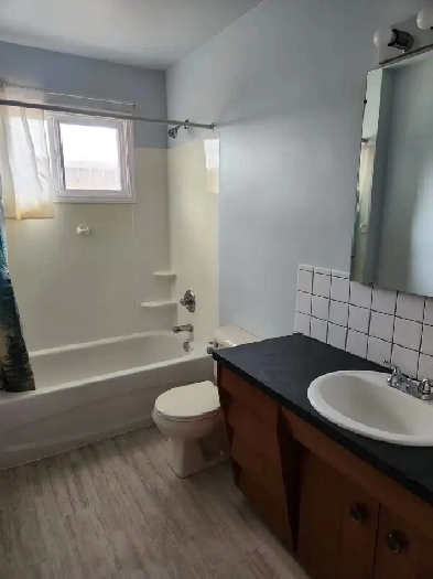 Main Floor in Capitol Hill Image# 1