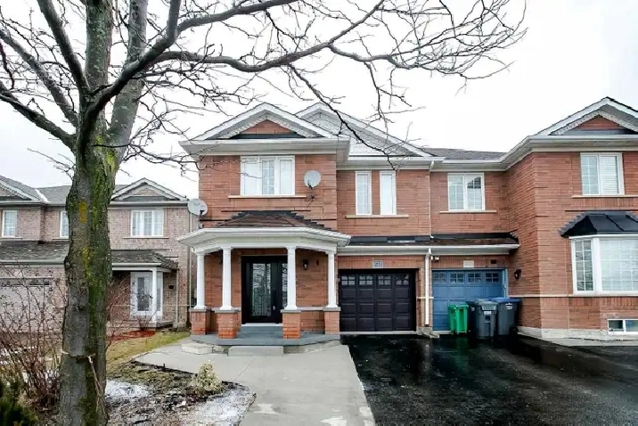 4 Bedroom House for rent near Mount pleasant Go Station Brampton
