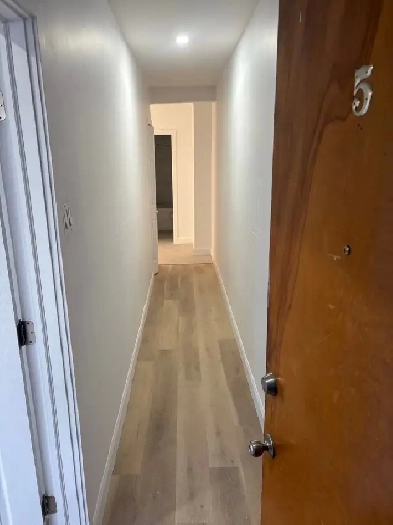 3½ entièrement rénové à Ahuntsic – Disponible immédiatement ! Image# 1