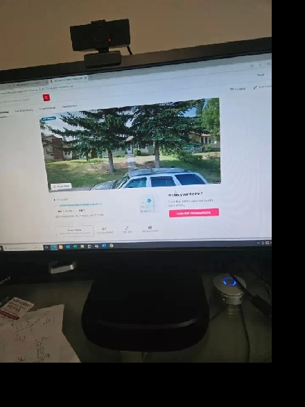 Pineridge 3 bedrooms bungalow double garage $1700 60% utilities. Image# 1