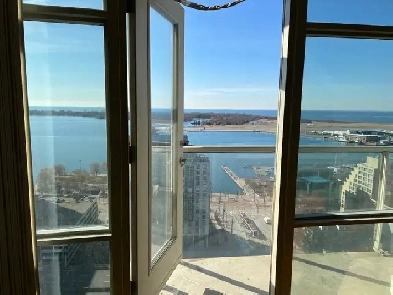 Lakeshore View 1  1 Den, Utilities, Parking & Locker INCLUDED! Image# 1