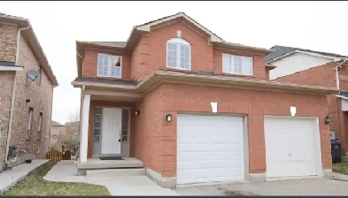 Upper House 3 Bedrooms 2.5 Washrooms for rent in Brampton