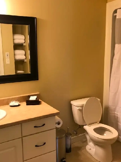 Second floor two bedroom unit with washer dryer for April 1st Image# 2