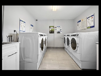 A large Private room for rent $830 Image# 1