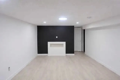 Bright Newly Renovated Basement Suite – Private Entrance Image# 1