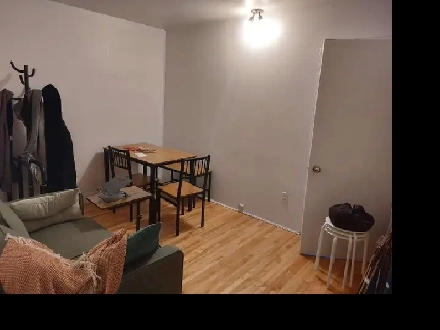 1 bedroom (3 1/2) apartment in Rosemont - La-Petite-Patrie Image# 1