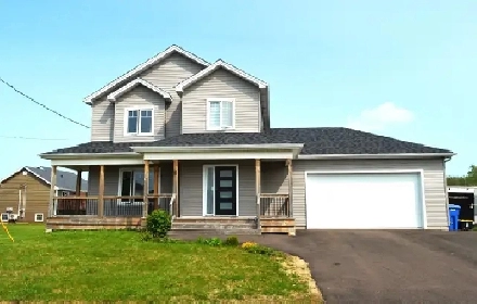 Shediac - 6 Dominique St. 4 Bds, 2.5 Bats, Ext Large 2 Car Gara Image# 10