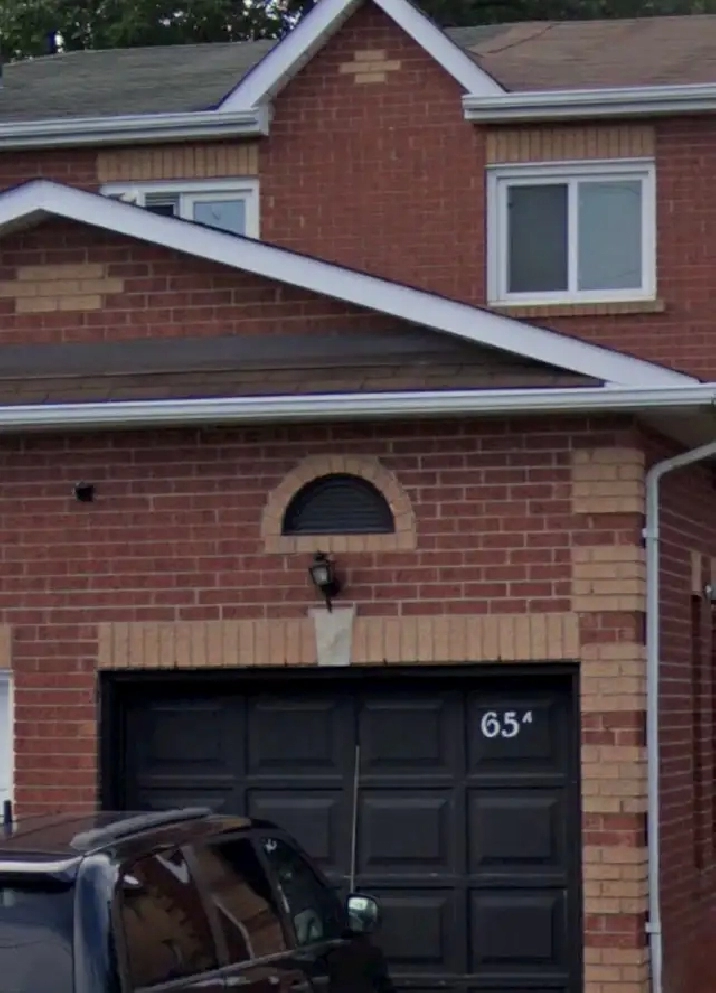 TWO BEDROOM BASEMENT in Downtown Brampton