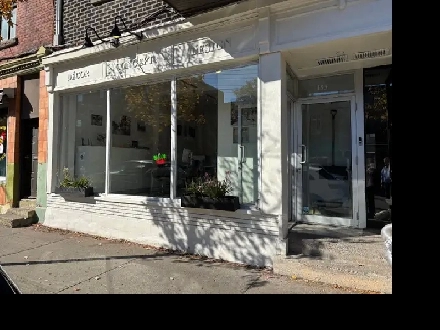 Local commercial de bureau à partager Image# 2