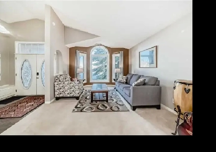 UTILITIES INCLUDED! ON THE GOLF COURSE! Image# 1