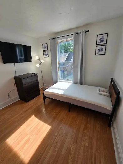 Private&fully furnished bedroom with private bathroom near Uni Image# 1