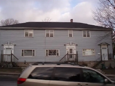 359 King Street West Fantastic Student Rental Image# 1