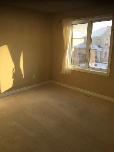 BEAUTIFUL 3 BEDROOMS HOUSE FOR RENT IN BARRHAVEN Image# 4