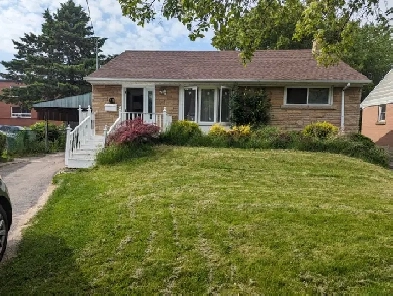 4 Bedroom Basement for Rent Near McMaster Image# 1