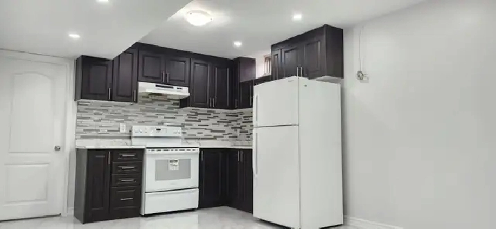 2 Bedroom Basement, 1 full washroom with in-unit laundry – Rent