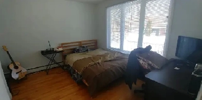 1er juillet à côté Cégep Garneau, Ste-Foy et Université pour étu Image# 1