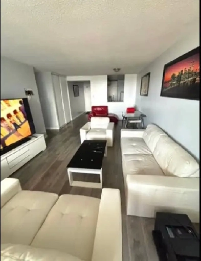 SUBLET 1 ROOM IN A 3 BEDROOM APARTMENT Image# 1