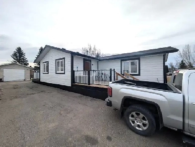 Manufactured Home FOR SALE in Coaldale - Complete Renovation