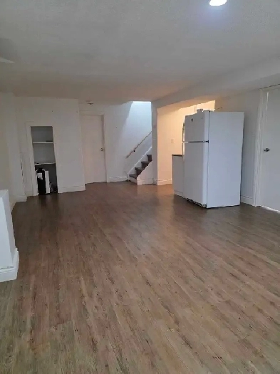 BASEMENT RENTAL Available Immediately Image# 1