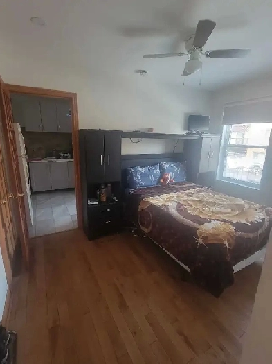 2 1/2 a Louer en face du Métro Joliette Image# 1