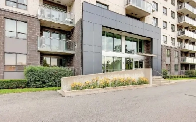 Condo 4 1/2 Brossard sur bord-de-l 'eau Image# 1