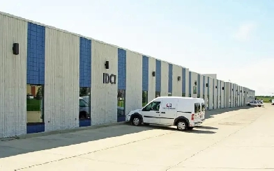 2722 SQ FT OFFICE/WAREHOUSE SPACE FOR LEASE - WEST END Image# 2