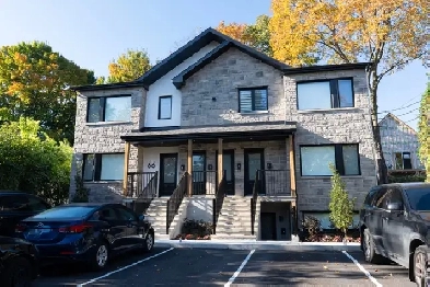 4 1/2 AVEC ÉLECTRO & 2 STATIONNEMENTS Image# 1