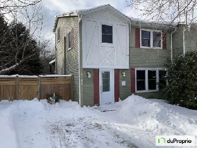 $615,000 - Semi-detached for sale in Longueuil (Vieux-Longueuil)