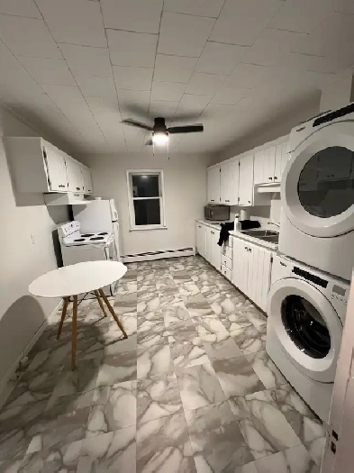 2 bedroom furnished for rent Image# 3