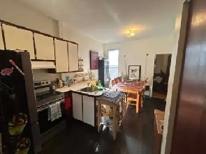 31/2 Plateau Mile-End 1er Avril Image# 1