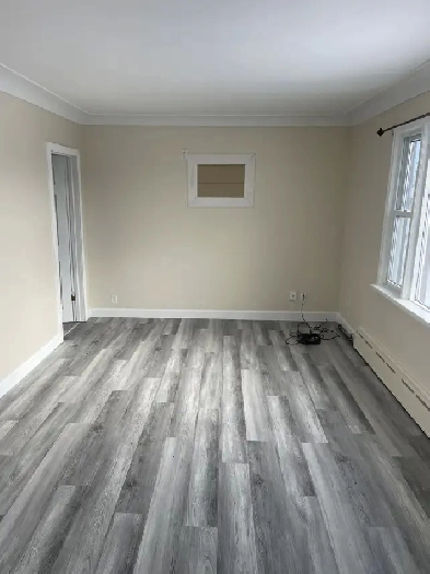 PORT COLBORNE – Unit 3 Large, Quiet 2 Bedroom Apartment Image# 1