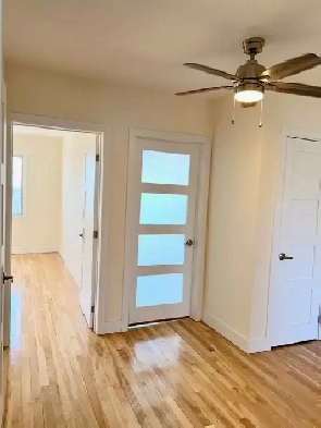 Rosemont, Beau Grand 4 1/2 Rénové, Chauffé Image# 1