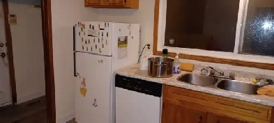 Room close to U of M Image# 1