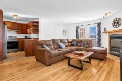 Condo à Montréal avec garage privé et 1 stationnement Image# 11