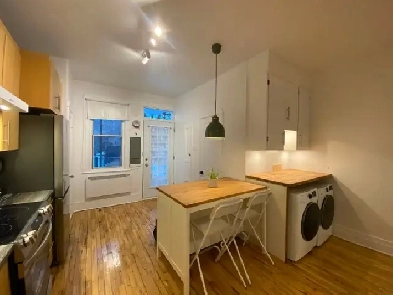 Charmant RDC, Homa, 3 mois tout inclus, 1 càc, 1er mars Image# 1