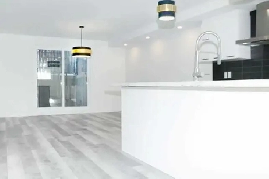 5 1/2 demi sous-sol à louer Longueuil St Hubert 1 juillet 2026 Image# 1