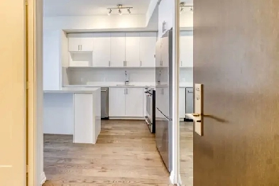 Vaughan condo for RENT - 1b 2bath Internet, Parking & Locker Inc Image# 1