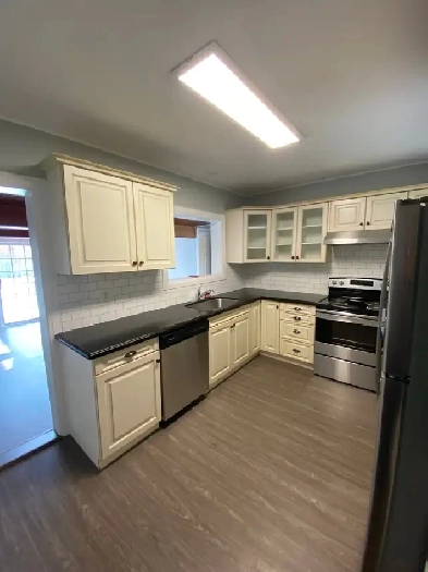 2 Bedroom Apt. For Rent (by Owner) Image# 1