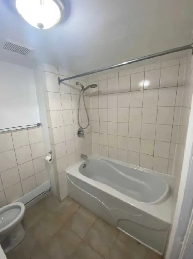 Belle chambre meublée tout frais inclus, Métro Honoré Beaugrand Image# 1