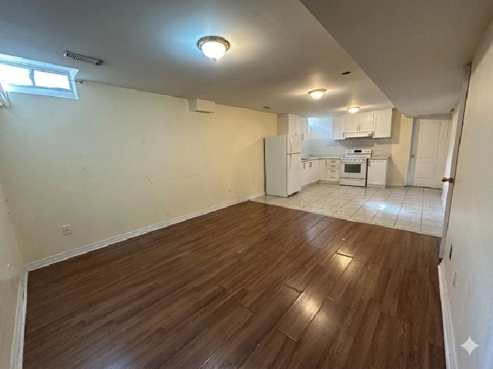 2 Bed  Den Basement Apartment For Rent In Brampton