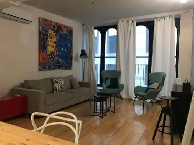 chic old montreal studio! Image# 1