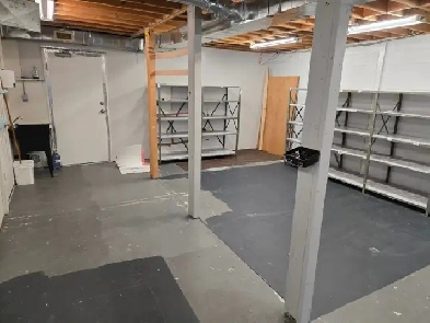 Warehouse with 2 offices upstairs  Prime Location Brantford